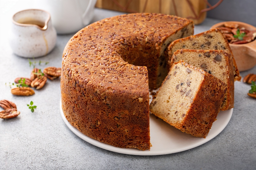 Caramel Eggnog Cake