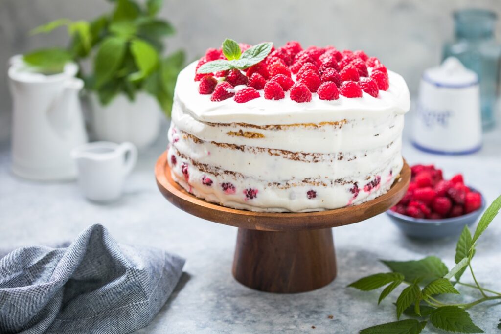 White Chocolate Raspberry Cake