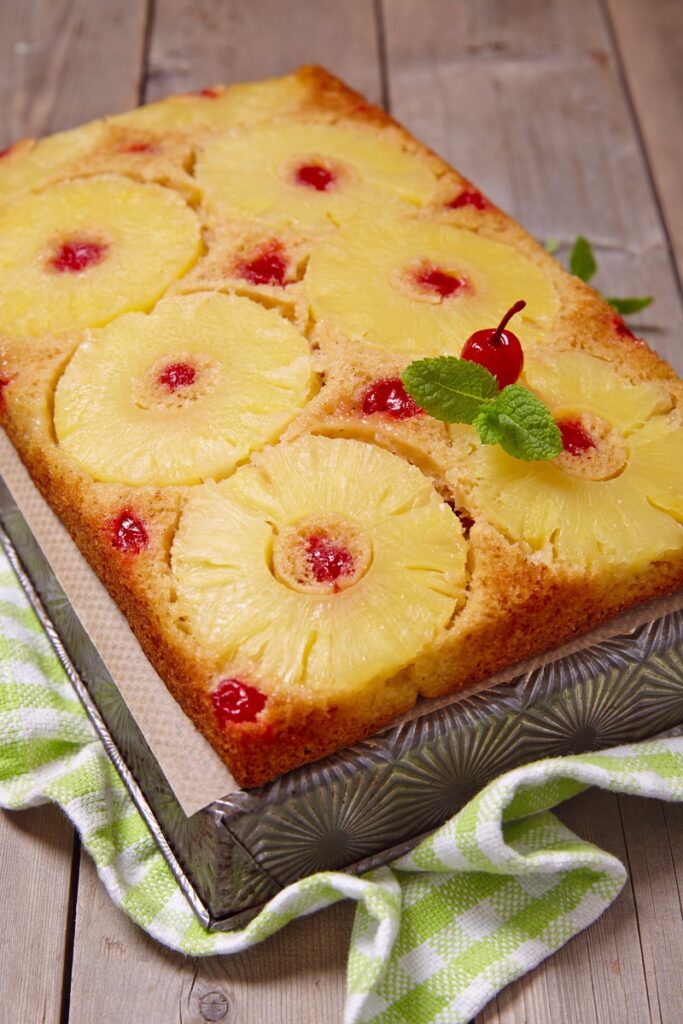 Easy Pineapple Upside Down Cake