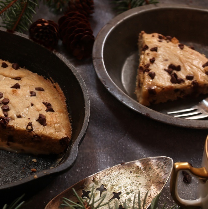 Chocolate Chip Cookie Cake