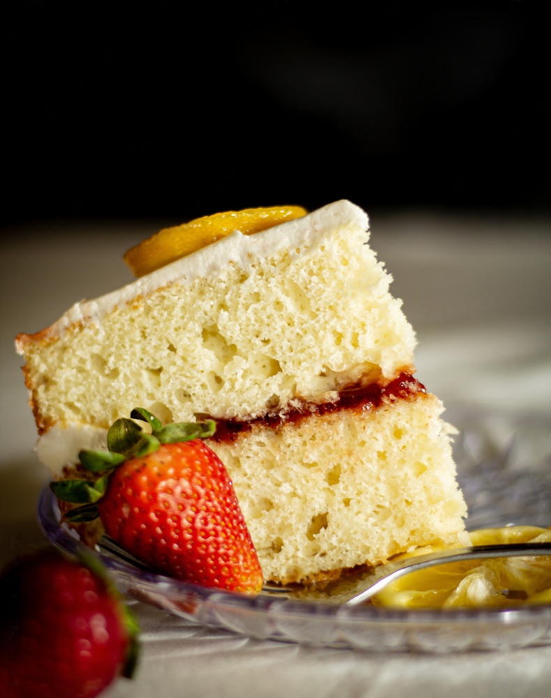 Lemon Strawberry Cake