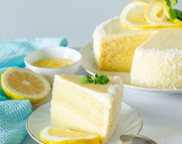 Lemon Cheesecake Cake