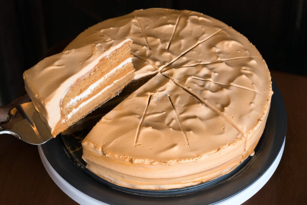 Dulce de Leche Cake