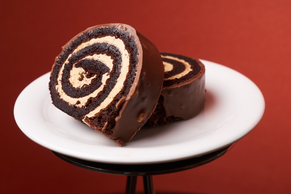 chocolate roll cake