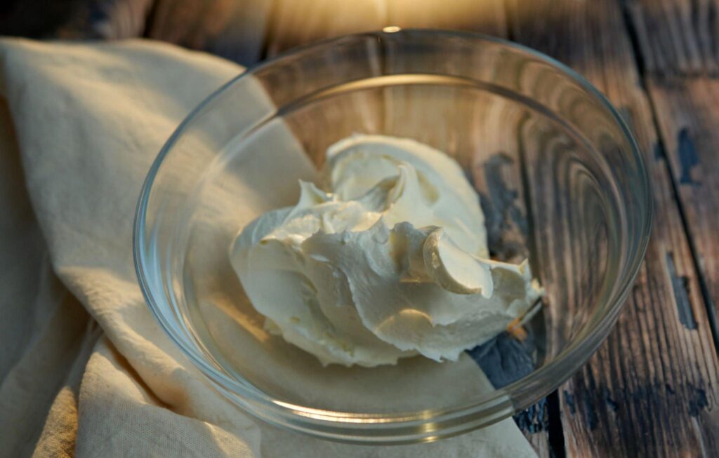 Stabilized Whipped Cream Frosting