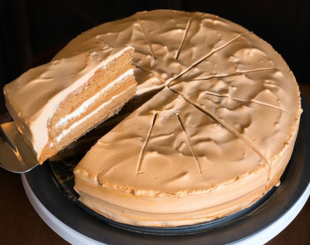 Dulce de Leche Cake