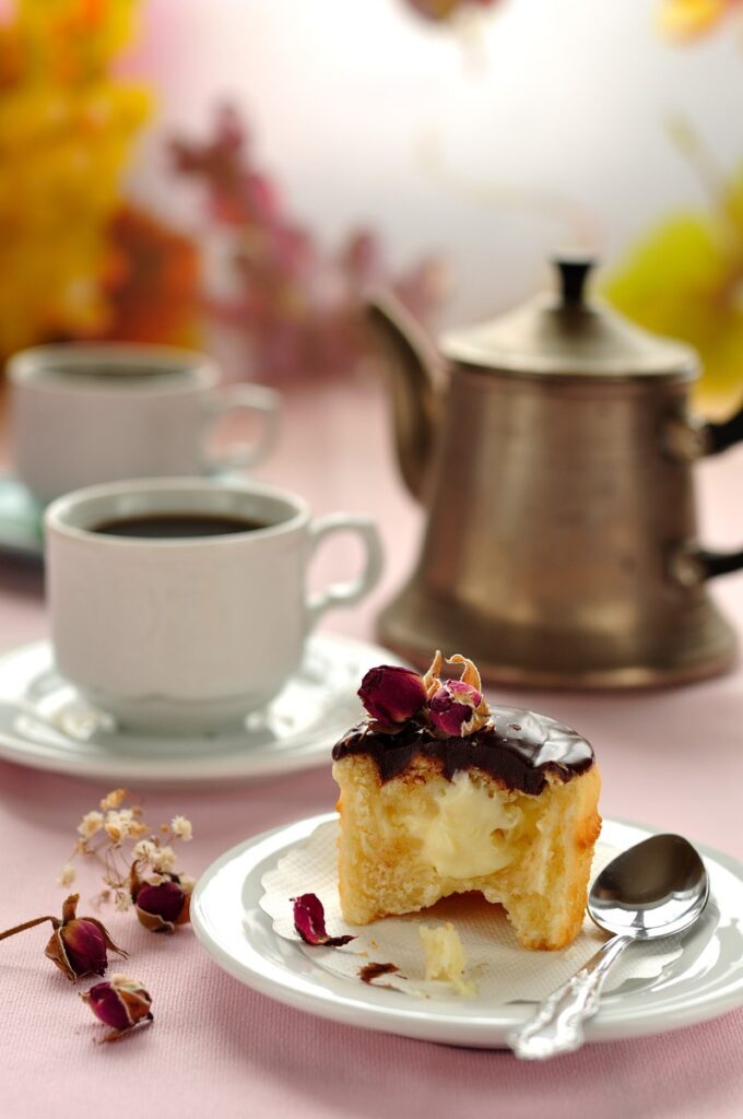 Boston Cream Pie Cupcakes