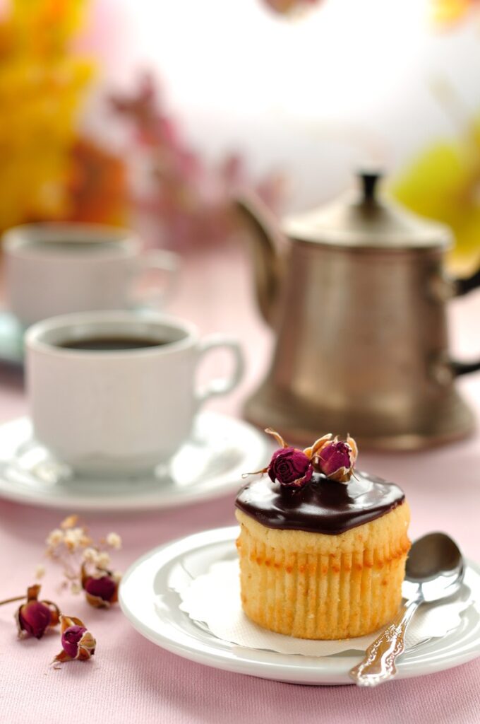 boston cream pie cupcakes