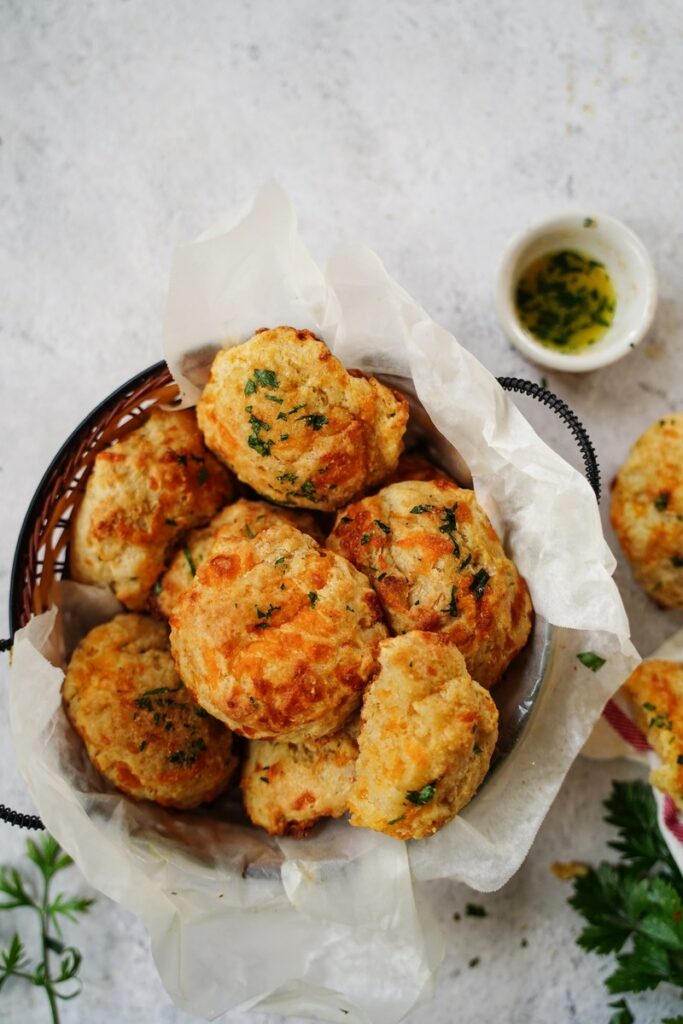 Cheddar Bay Biscuits